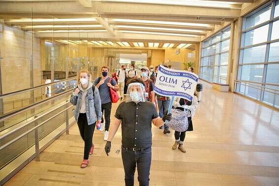 עולים לישראל בתקופת הקורונה // צילום: יונית שילר